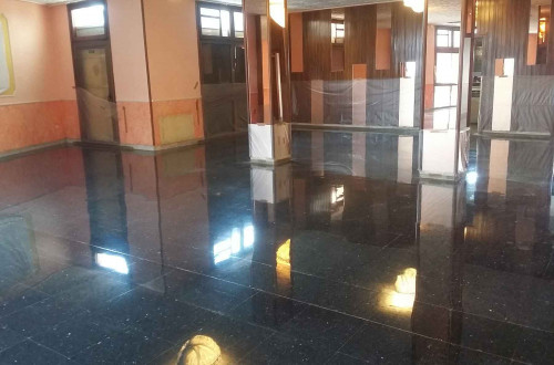 Pulidos y Abrillantados de Suelos en Hoteles en el Alt Empordà