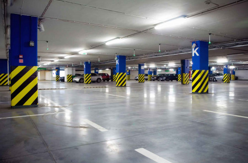 Pulidos y Abrillantados de suelos en Parking en el Alt Empordà